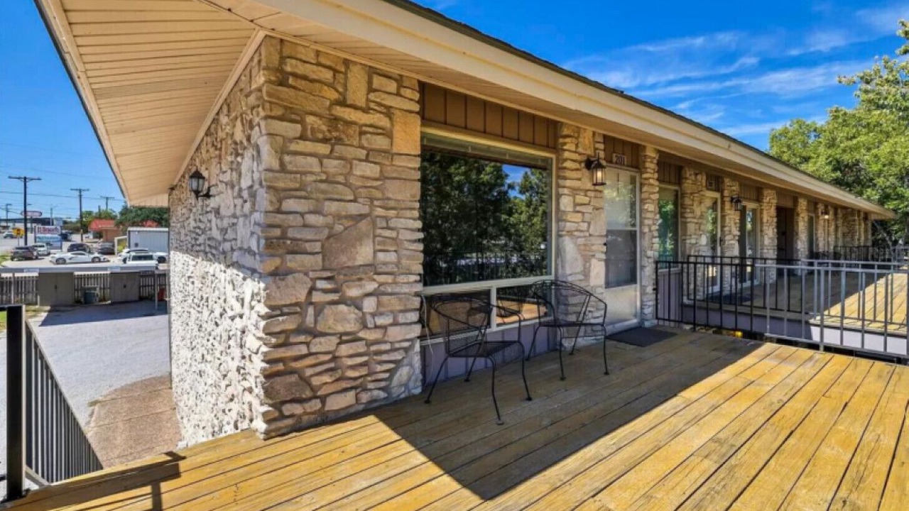 Photo of Outdoor in Kingsland