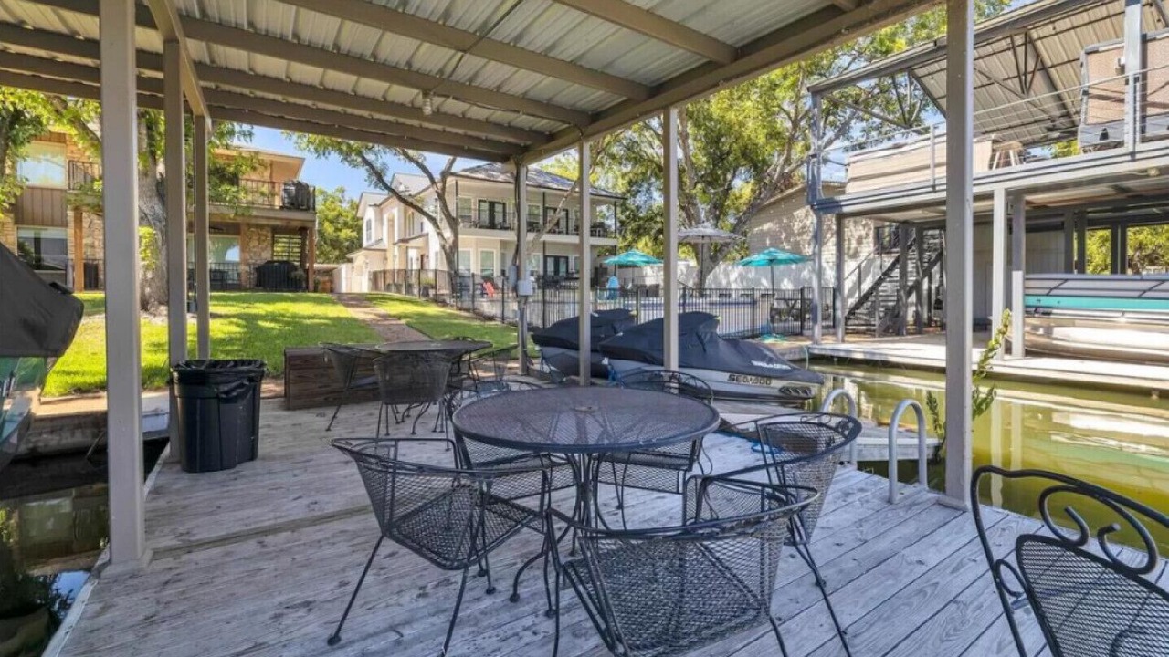 Photo of Outdoor in Kingsland
