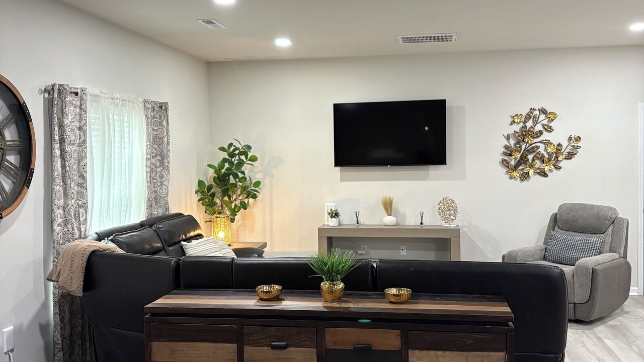 Photo of Livingroom in Greensboro