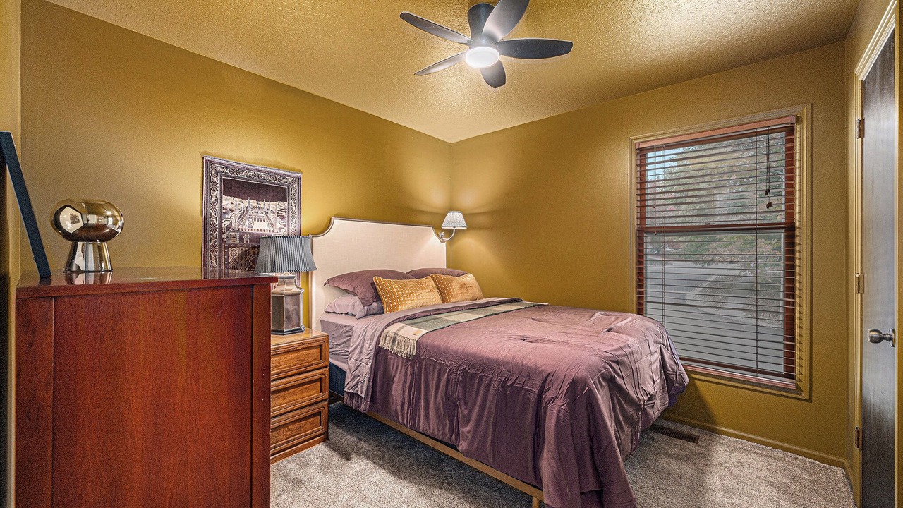Photo of Bedroom in Lee's Summit