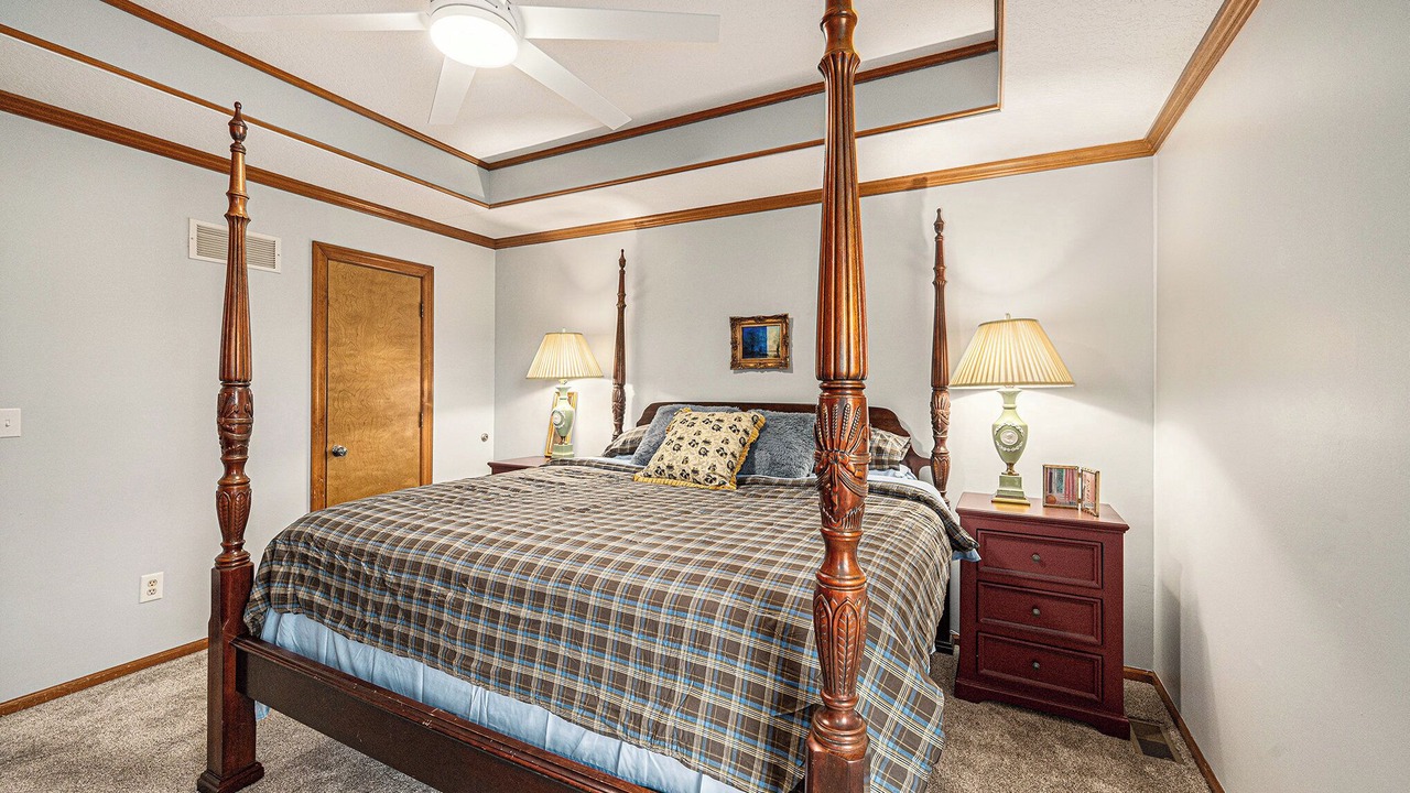 Photo of Bedroom in Lee's Summit