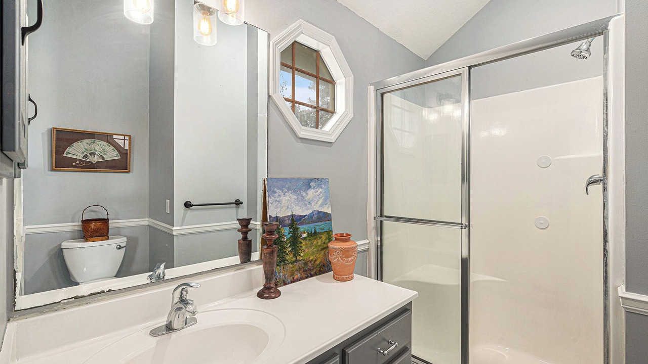 Photo of Bathroom in Lee's Summit