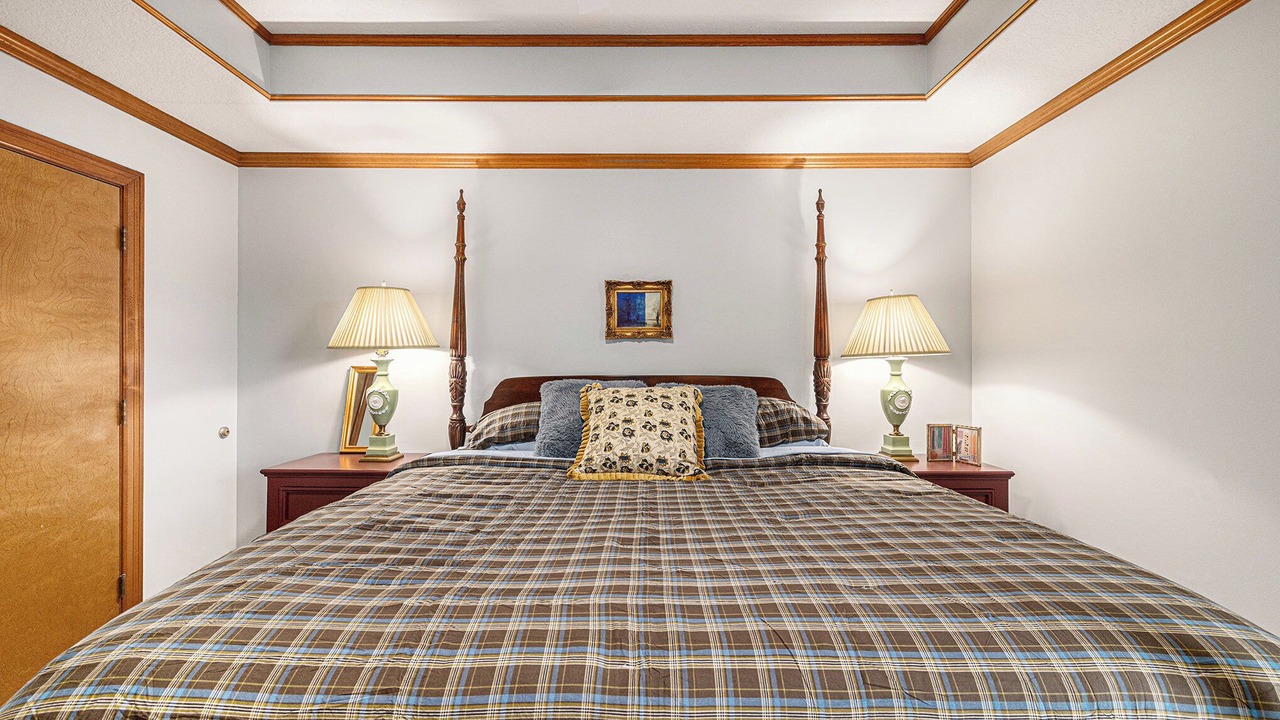 Photo of Bedroom in Lee's Summit