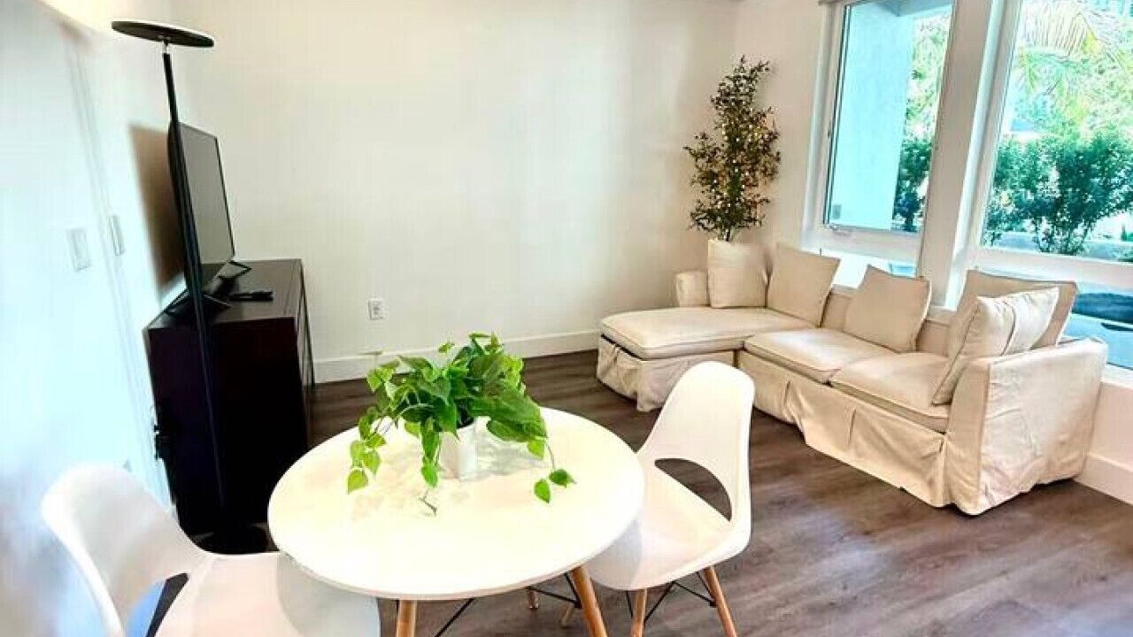 Photo of Livingroom in Tustin