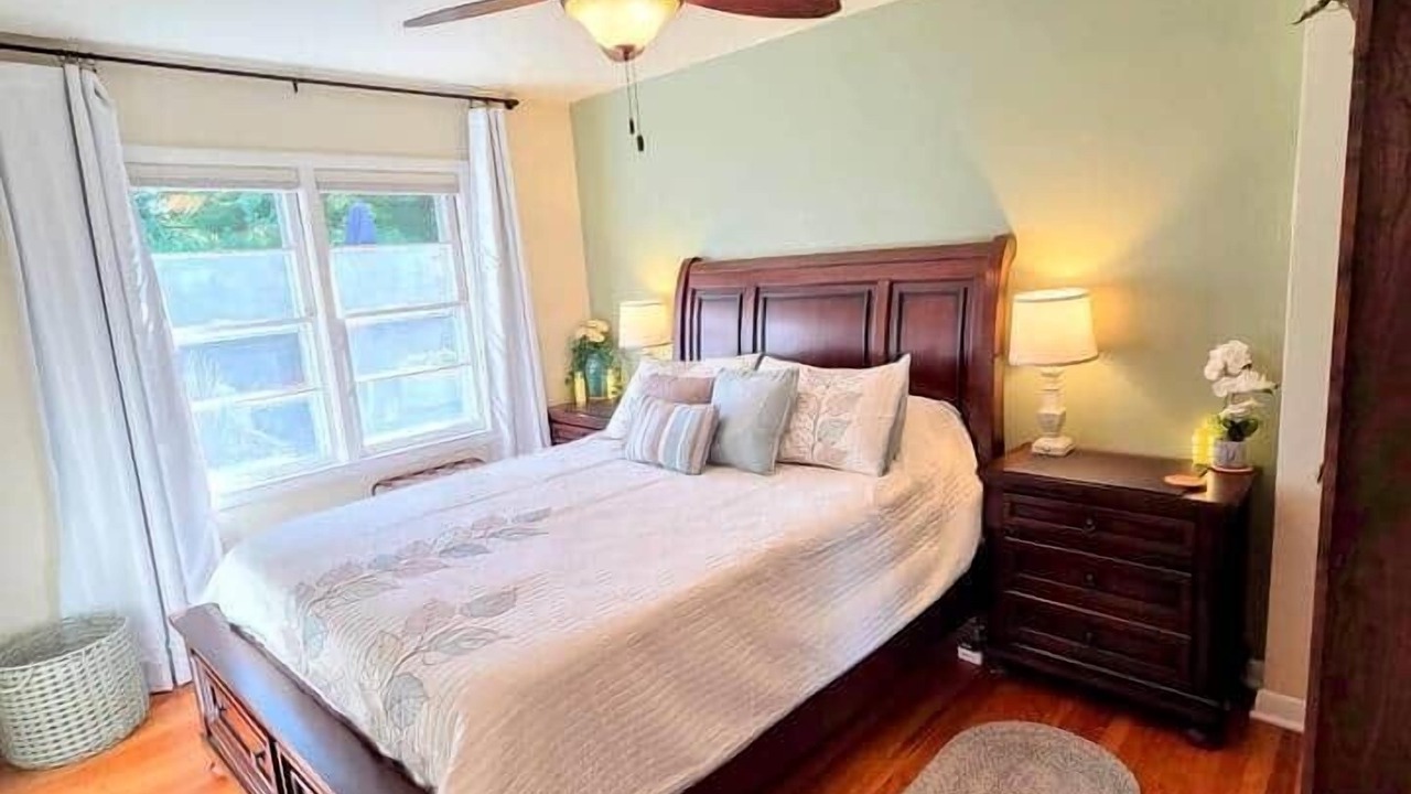 Photo of Others in Ames