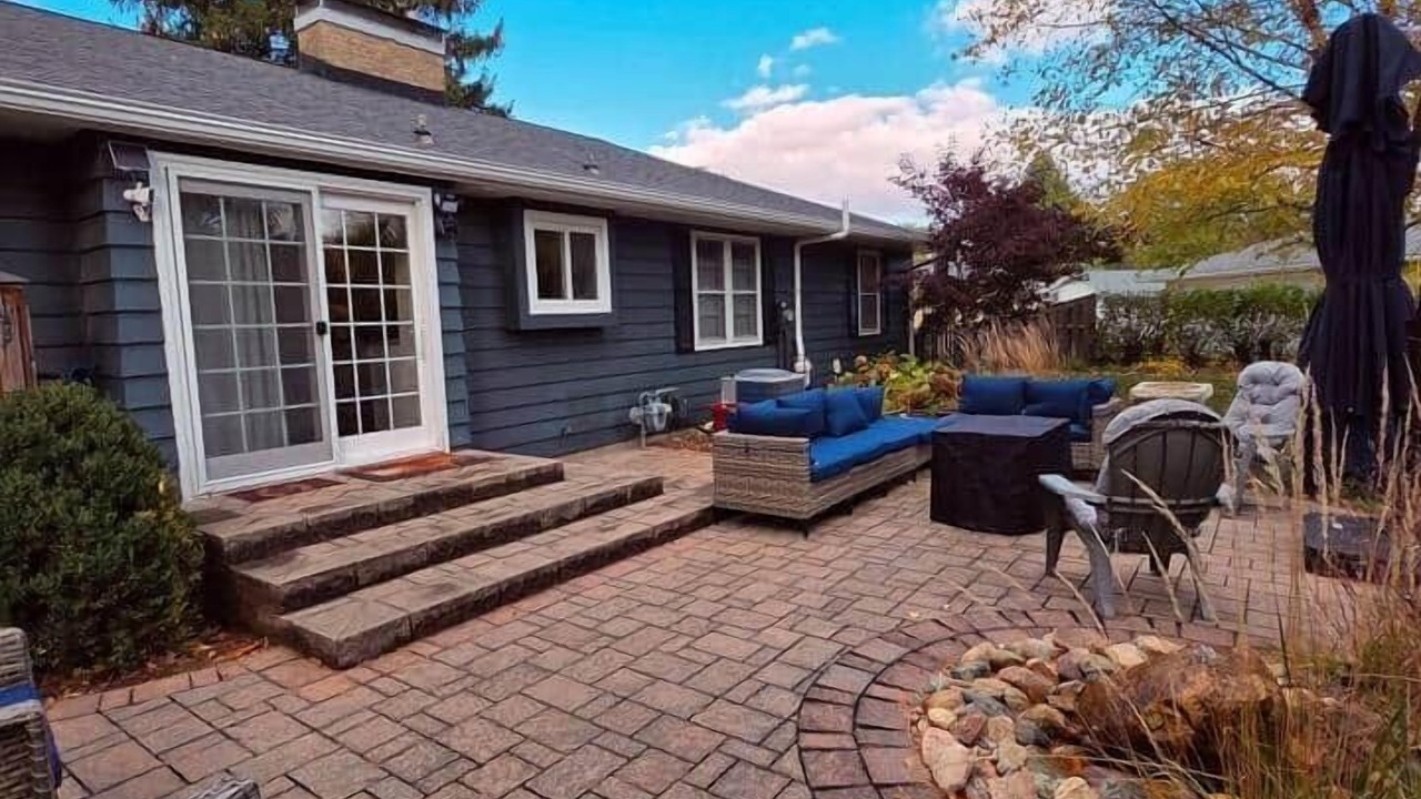 Photo of Others in Ames