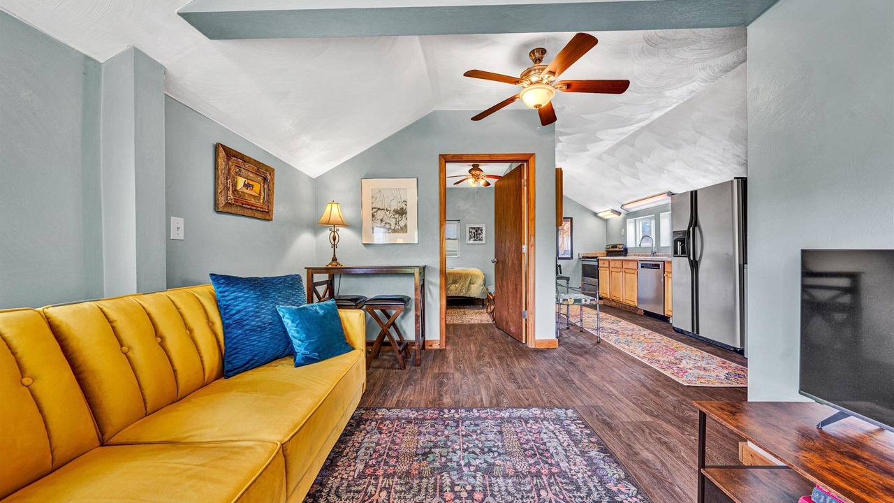 Photo of Livingroom in Roanoke