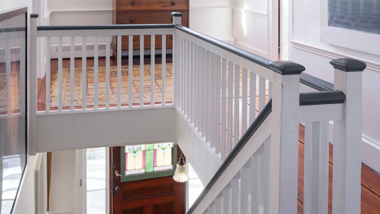 Photo of Others in Putney