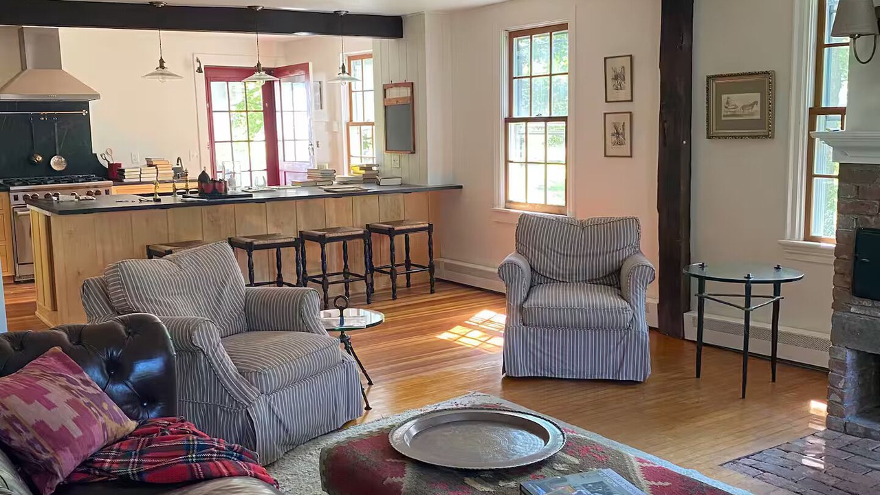 Photo of Livingroom in Putney