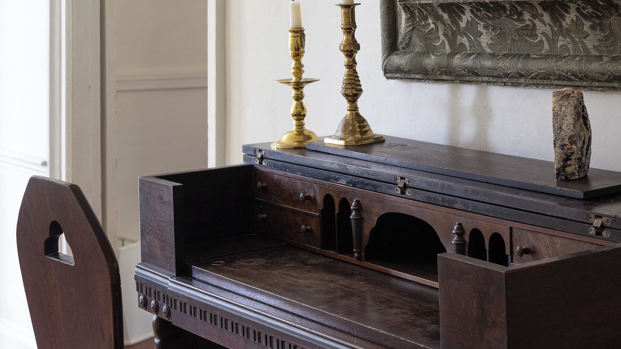 Photo of Others in Putney