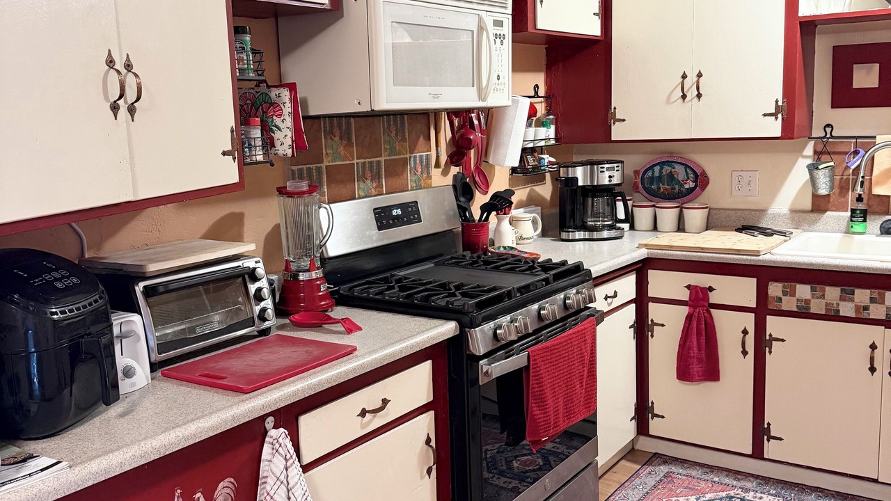 Photo of Kitchen in Sierra Tract