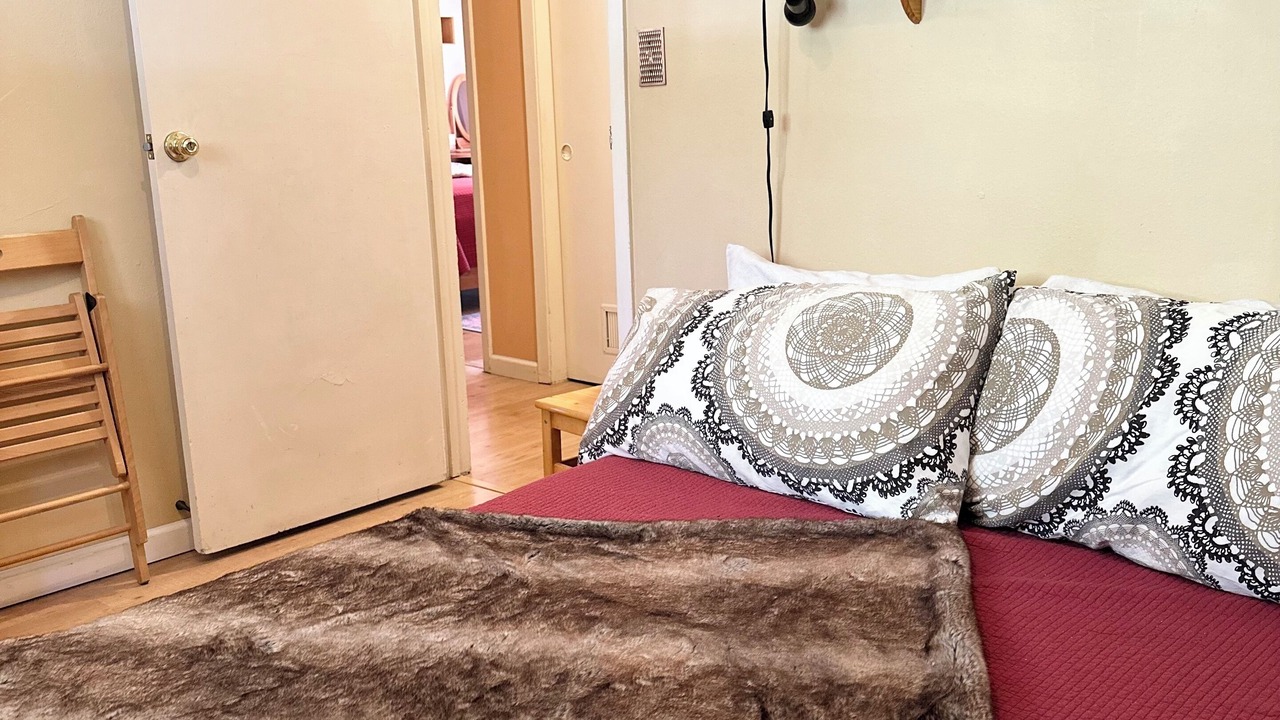 Photo of Bedroom in Sierra Tract