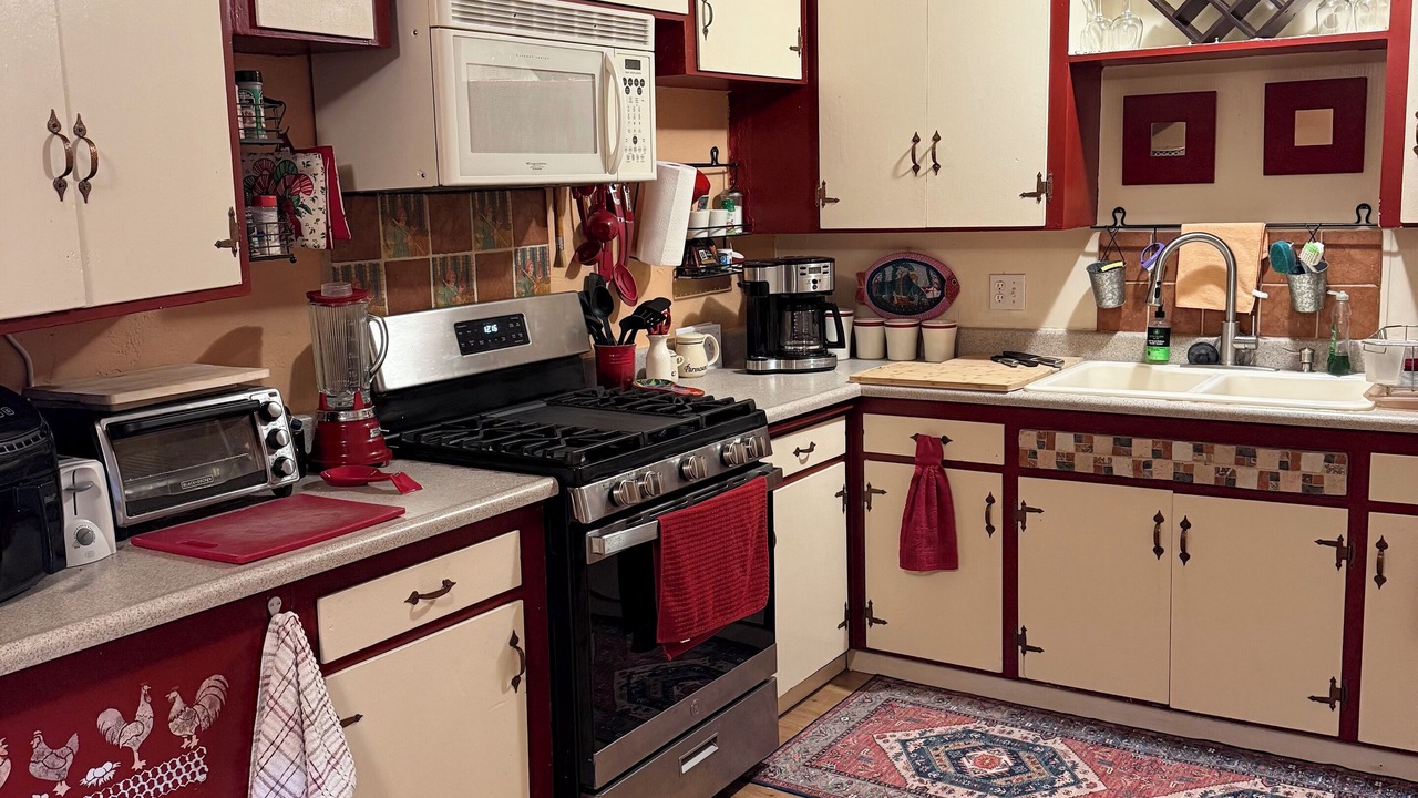 Photo of Kitchen in Sierra Tract