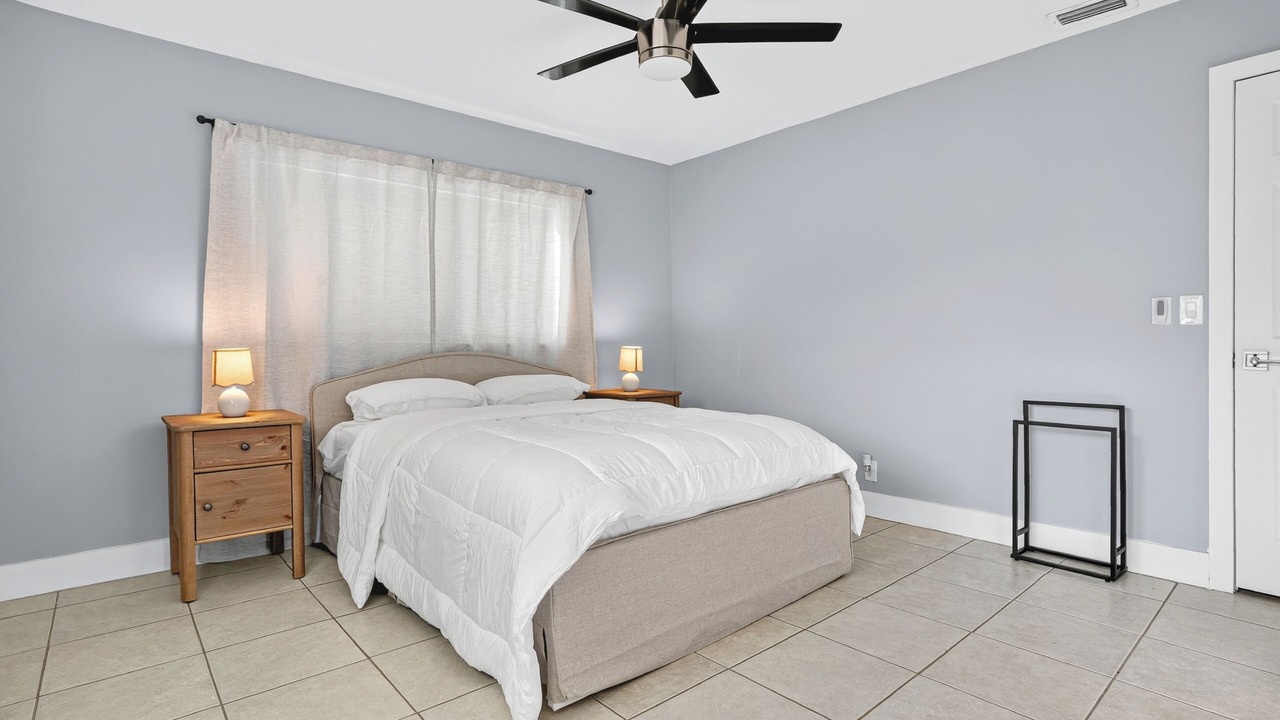 Photo of Bedroom in South Middle River