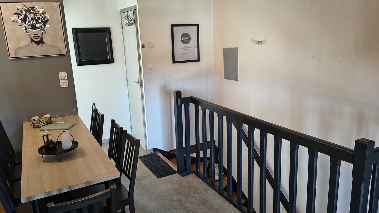 Photo of Others in Yvre-l'Eveque