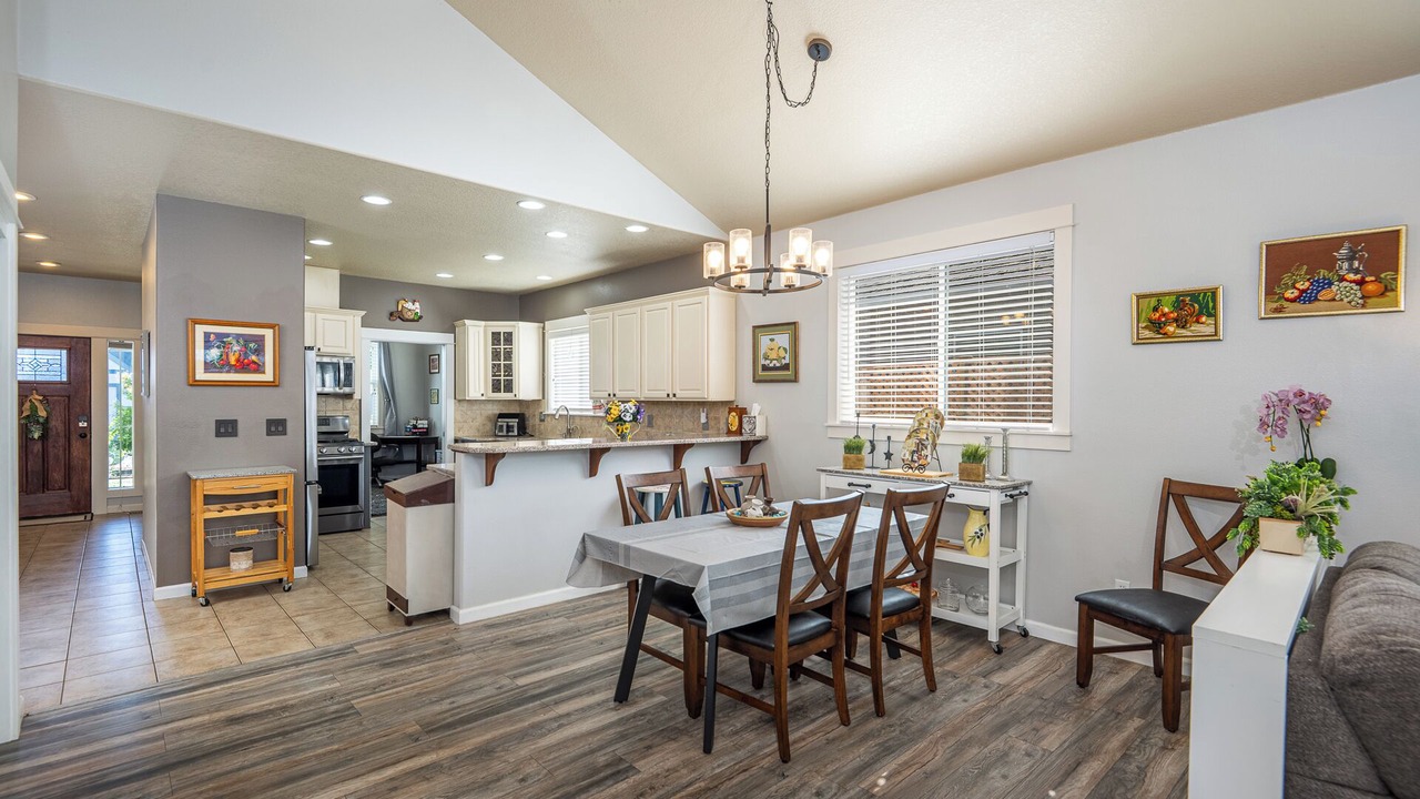 Photo of Others in Canby