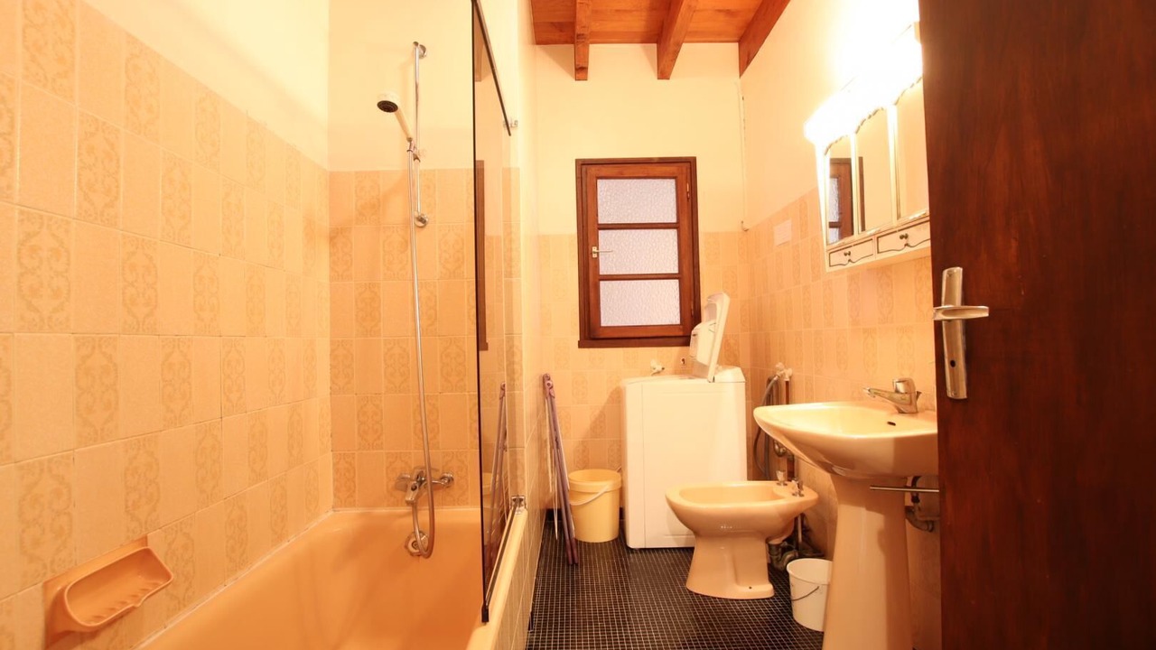 Photo of Bathroom in Isturits