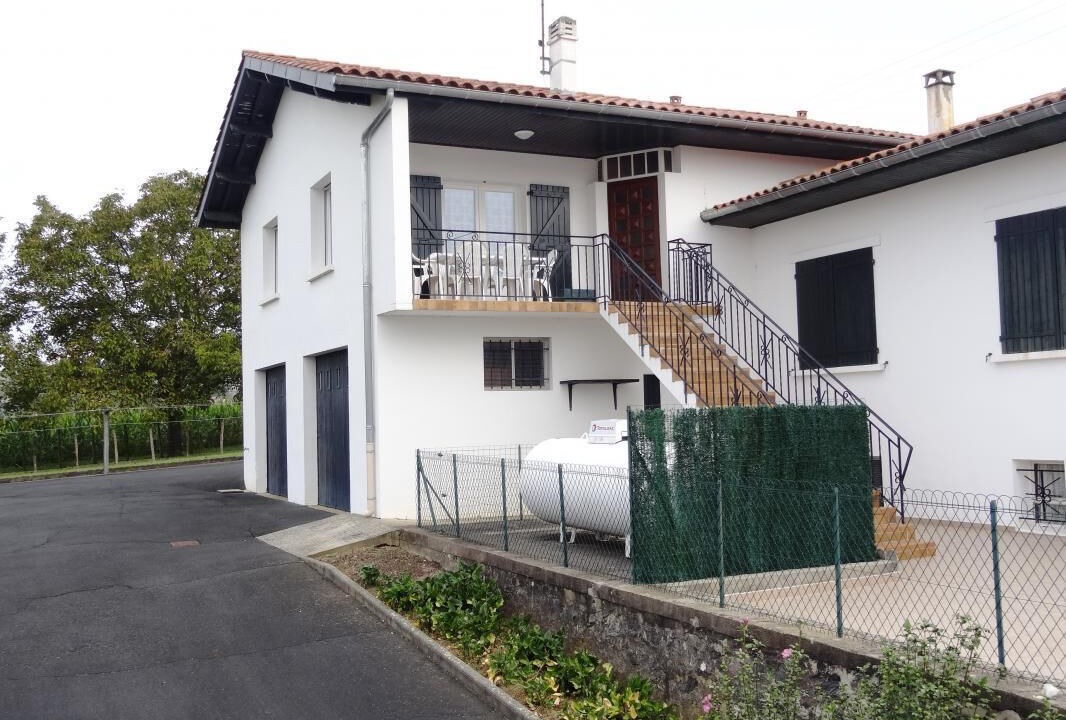 Photo of Outdoor in Isturits