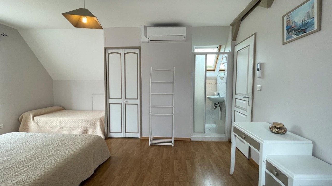 Photo of Bedroom in Corbere-Aberes