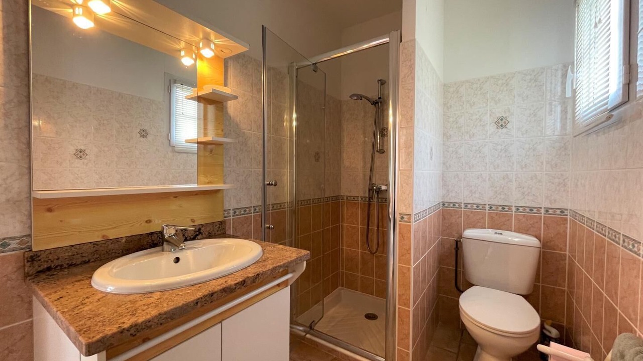 Photo of Bathroom in Corbere-Aberes
