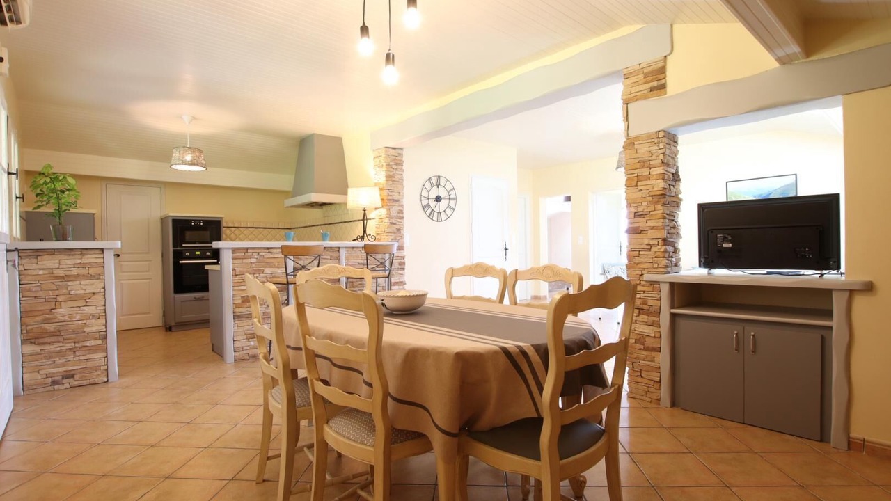 Photo of Others in Macaye