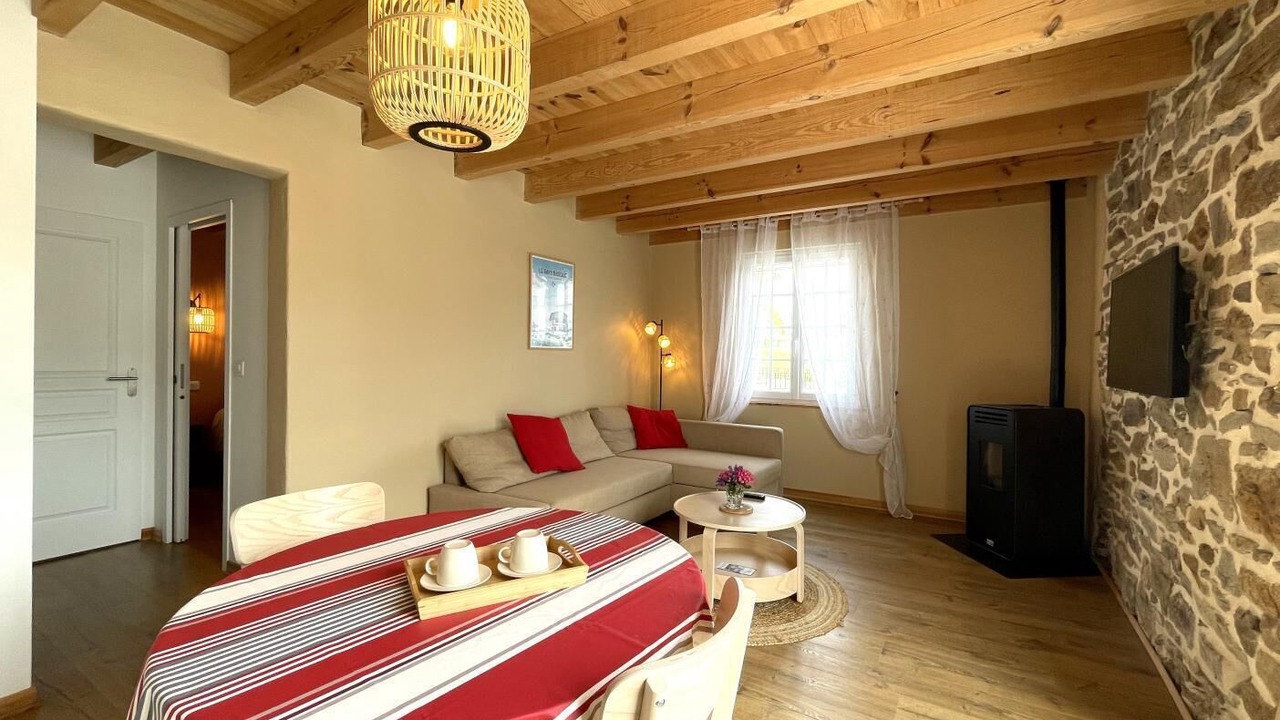 Photo of Livingroom in Bardos