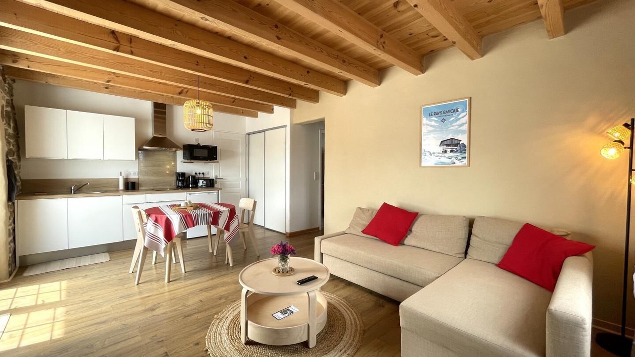 Photo of Livingroom in Bardos