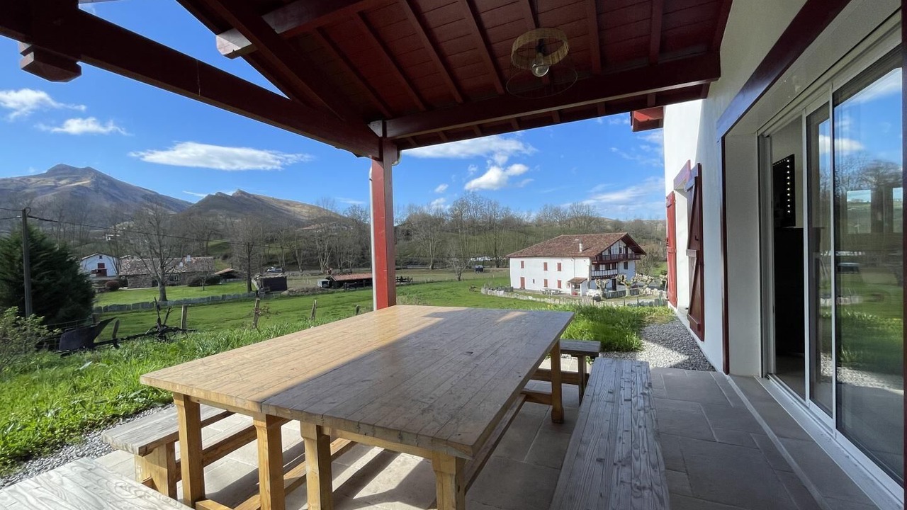 Photo of Outdoor in Sare