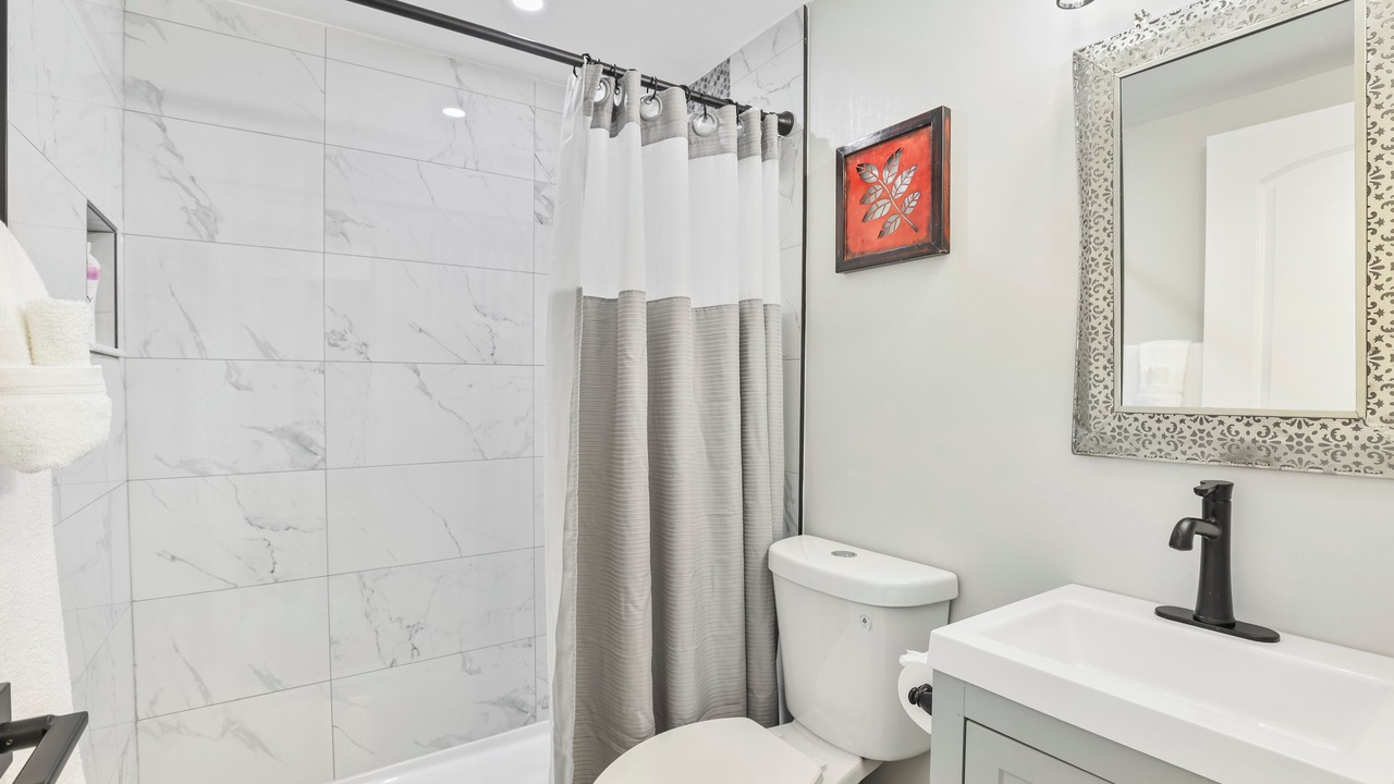 Photo of Bathroom in Glendale Heights
