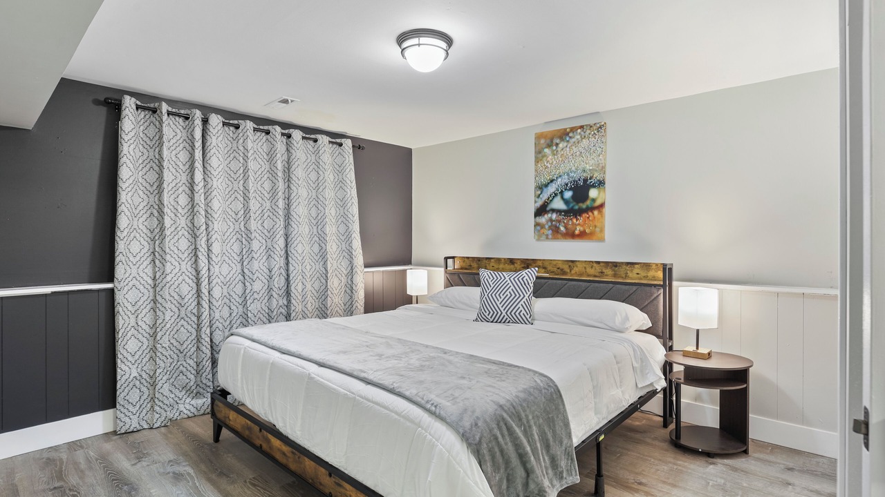 Photo of Bedroom in Glendale Heights