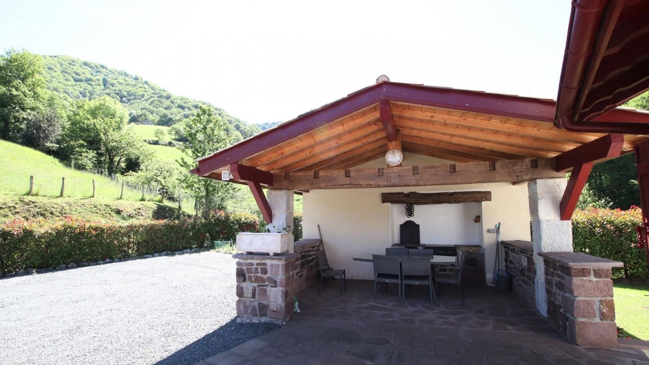 Photo of Patio Balcony in Saint-Etienne-de-Baigorry