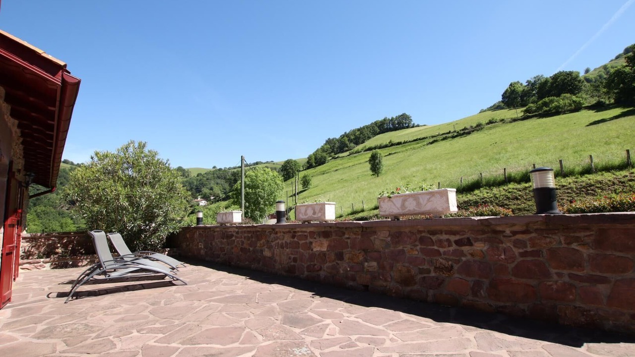 Photo of Patio Balcony in Saint-Etienne-de-Baigorry