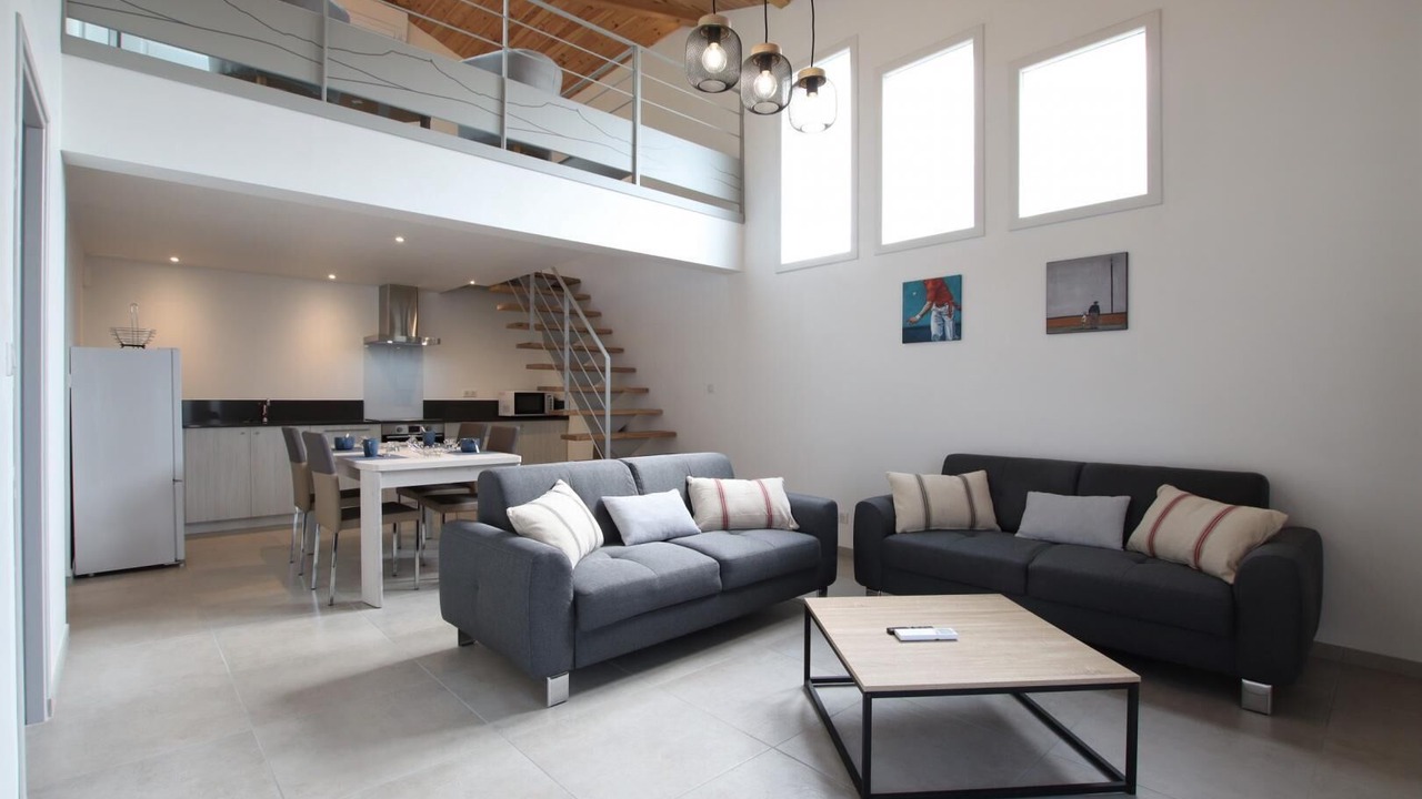 Photo of Livingroom in Souraide