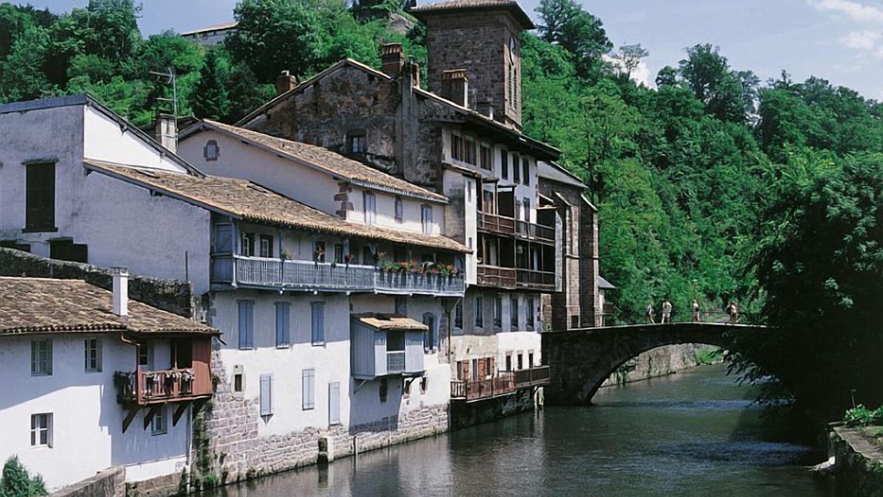 Photo of Outdoor in Uhart-Cize