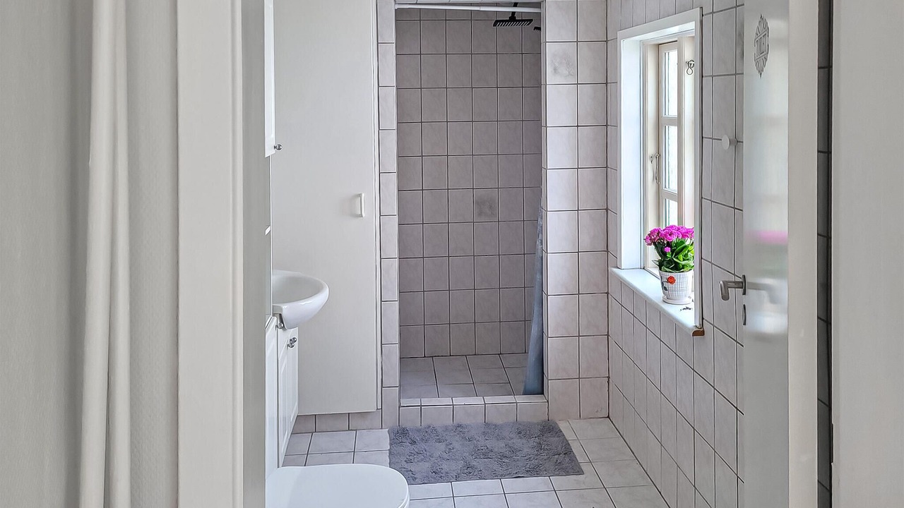 Photo of Bathroom in Farso