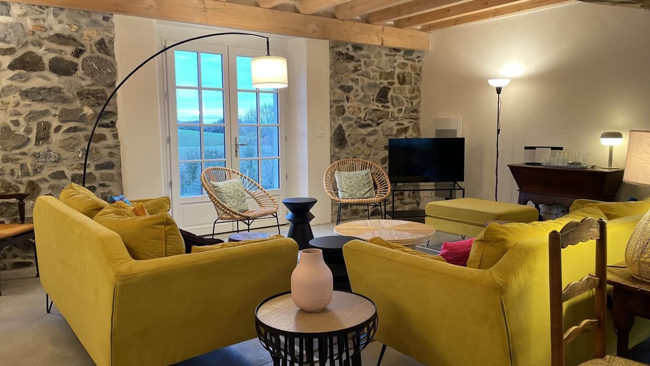 Photo of Livingroom in Souraide