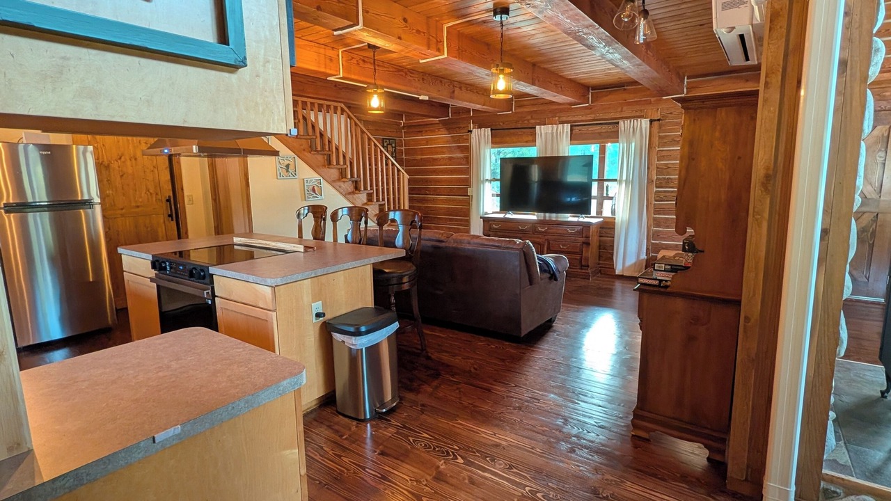 Photo of Others in Randle