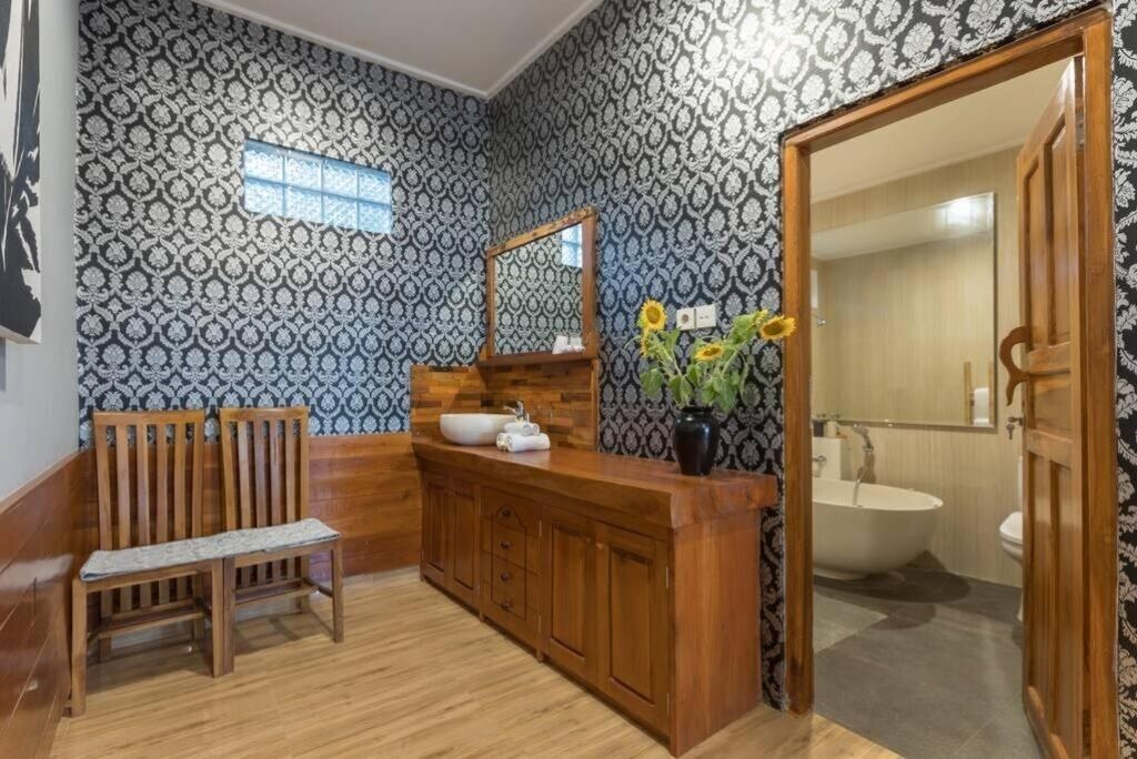 Photo of Bathroom in Batu Bolong
