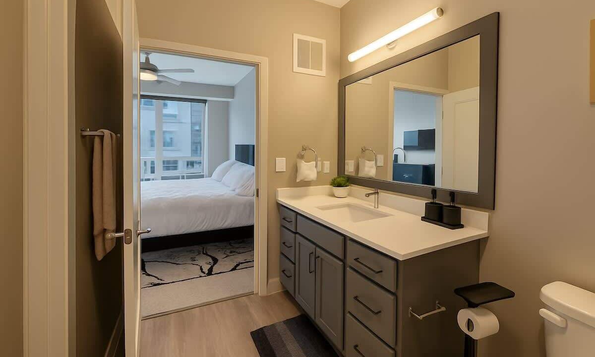 Photo of Bathroom in Uptown