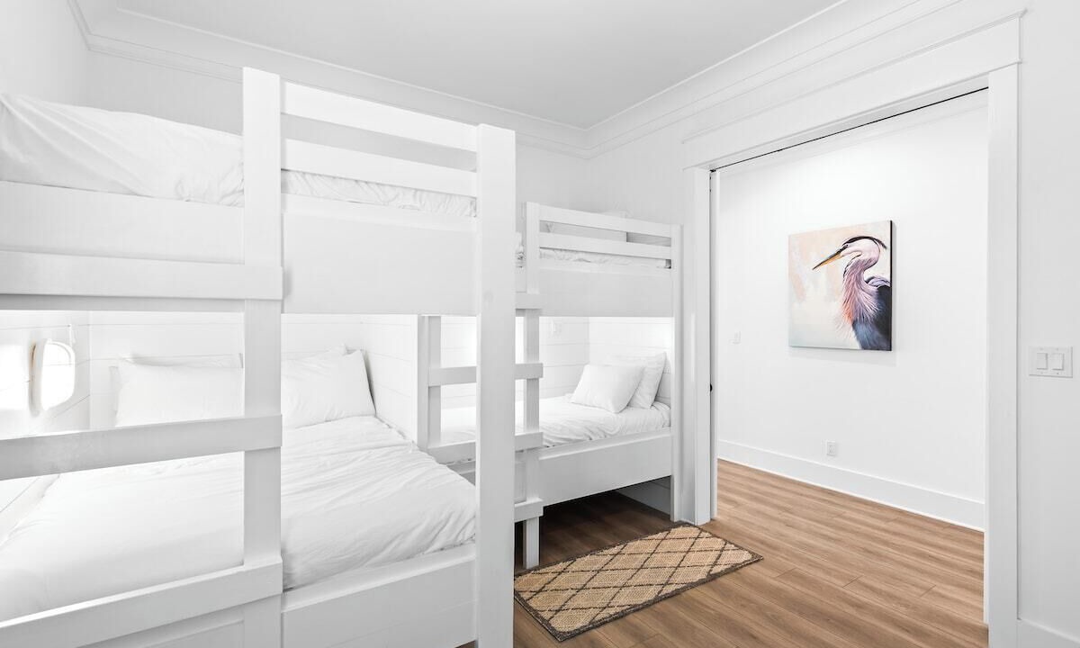 Photo of Bedroom in White's Gulfview