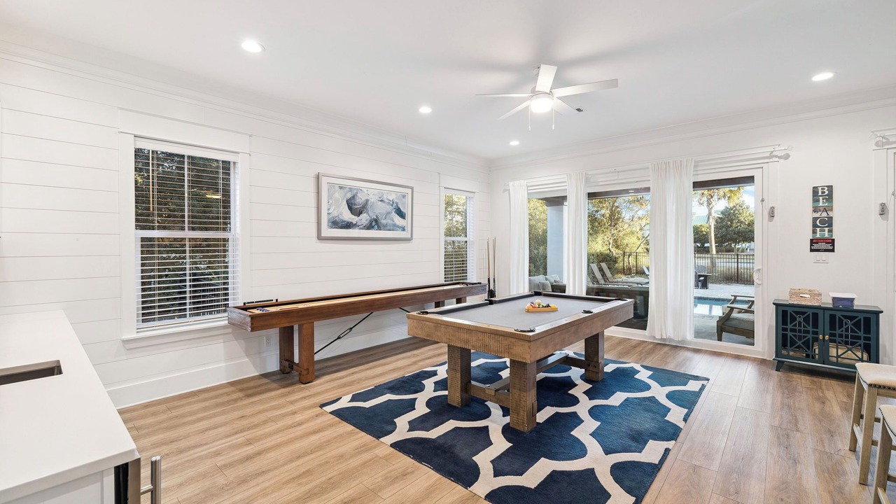 Photo of Bedroom in White's Gulfview