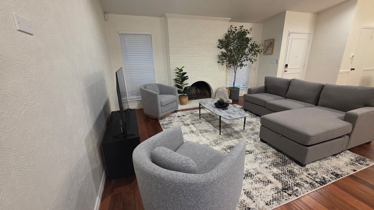 Photo of Livingroom in Richardson
