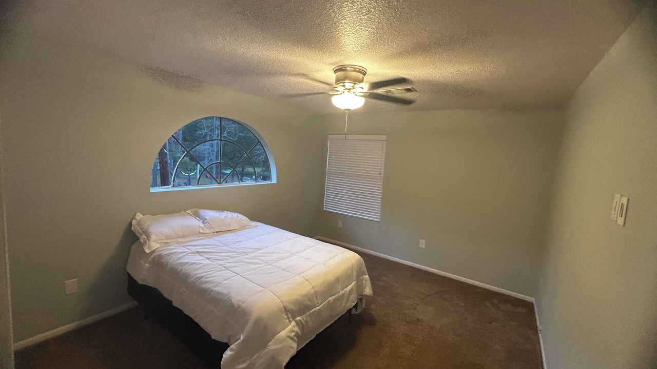 Photo of Bedroom in Conroe