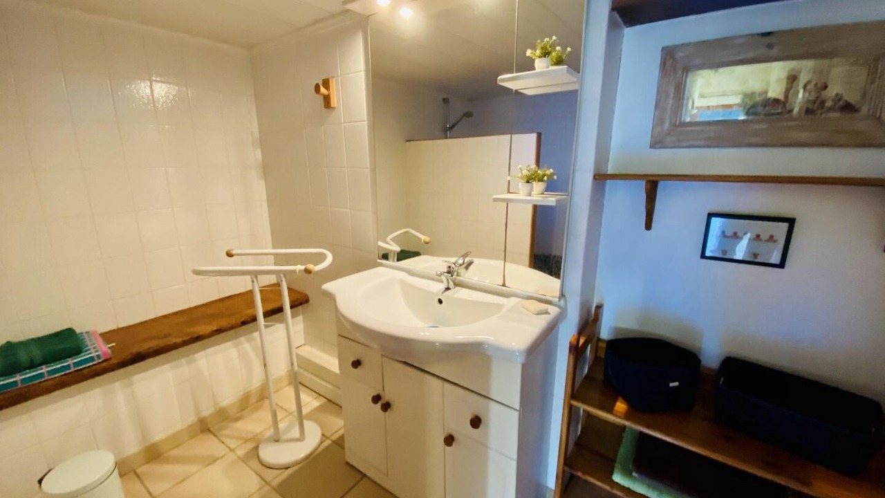 Photo of Bathroom in Quintillan