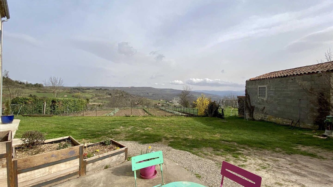 Photo of Outdoor in Brenac