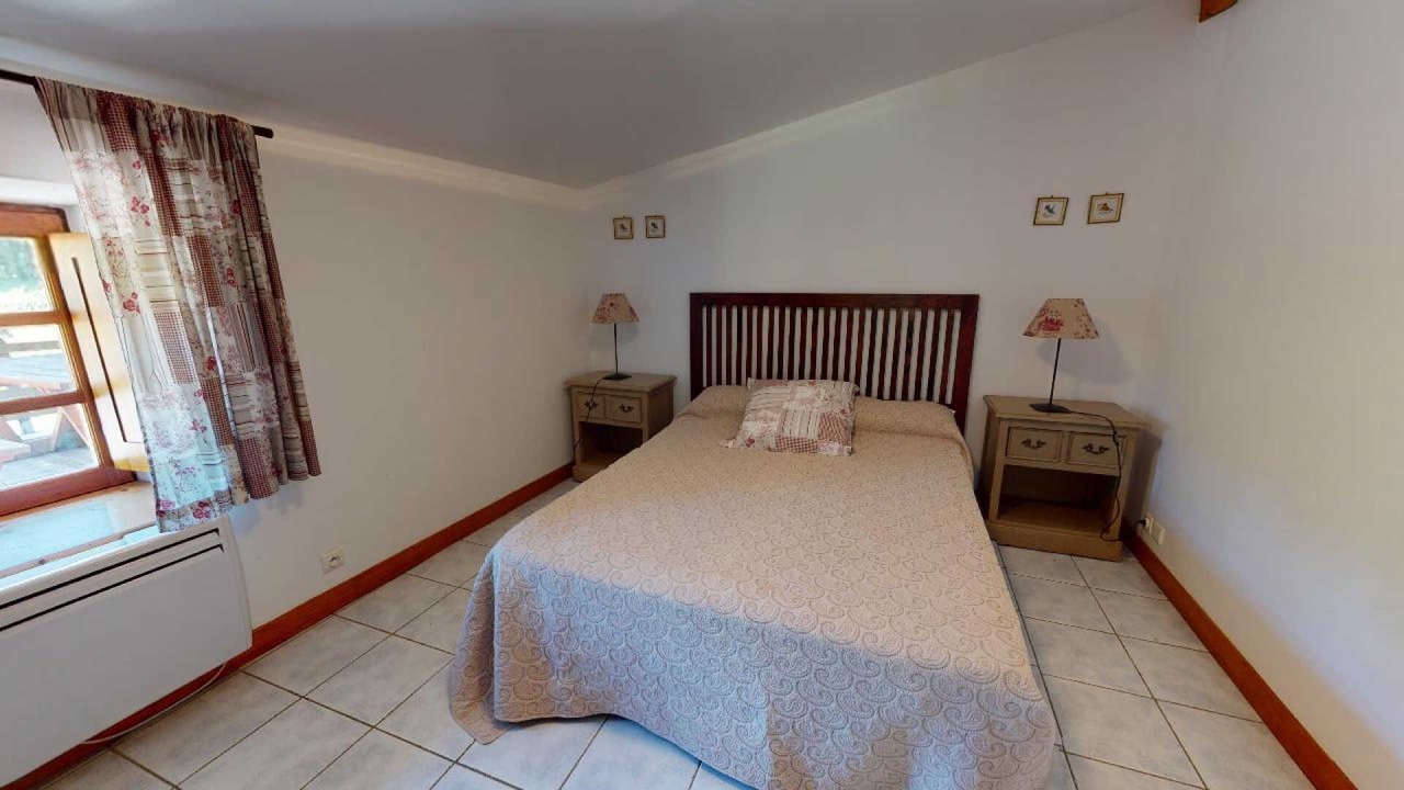 Photo of Bedroom in Les Martys