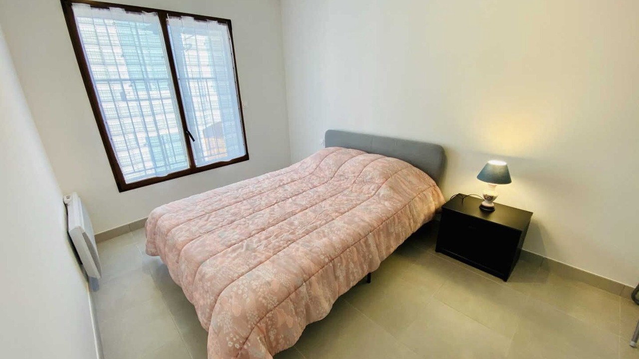 Photo of Bedroom in Fleury