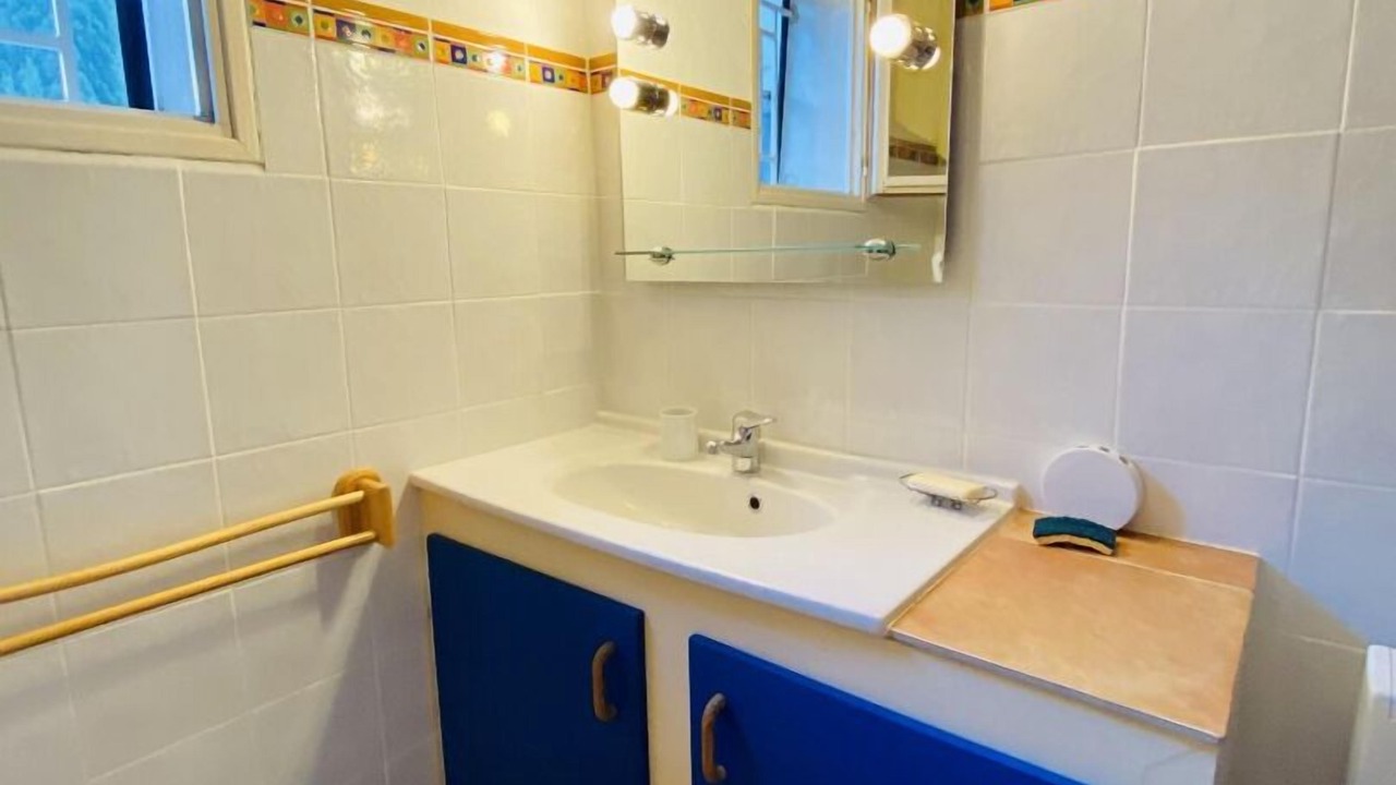 Photo of Bathroom in Bages