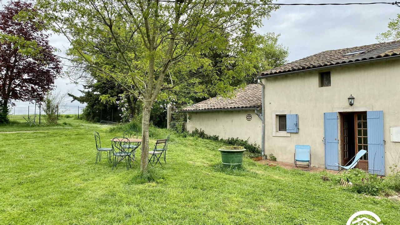 Photo of Outdoor in Saint-Julien-de-Briola