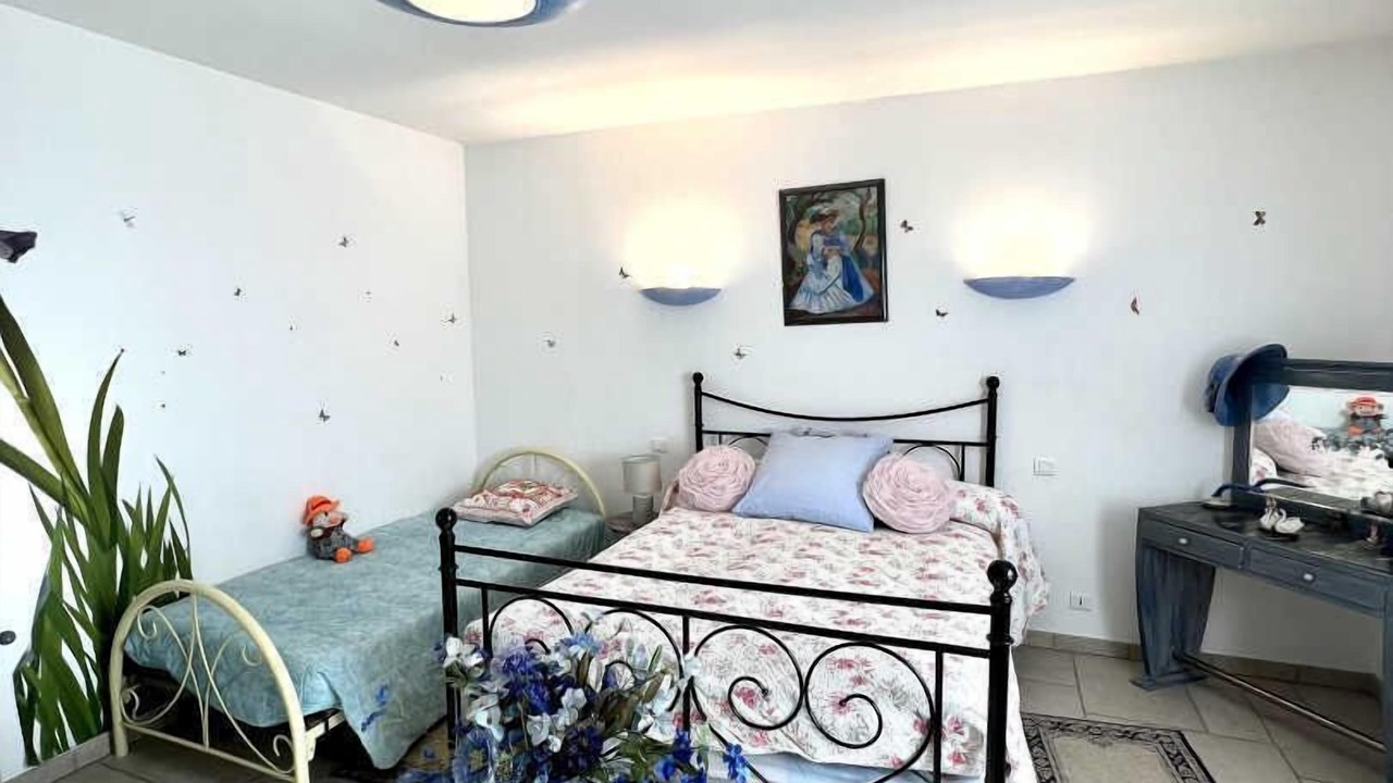 Photo of Bedroom in Arzens